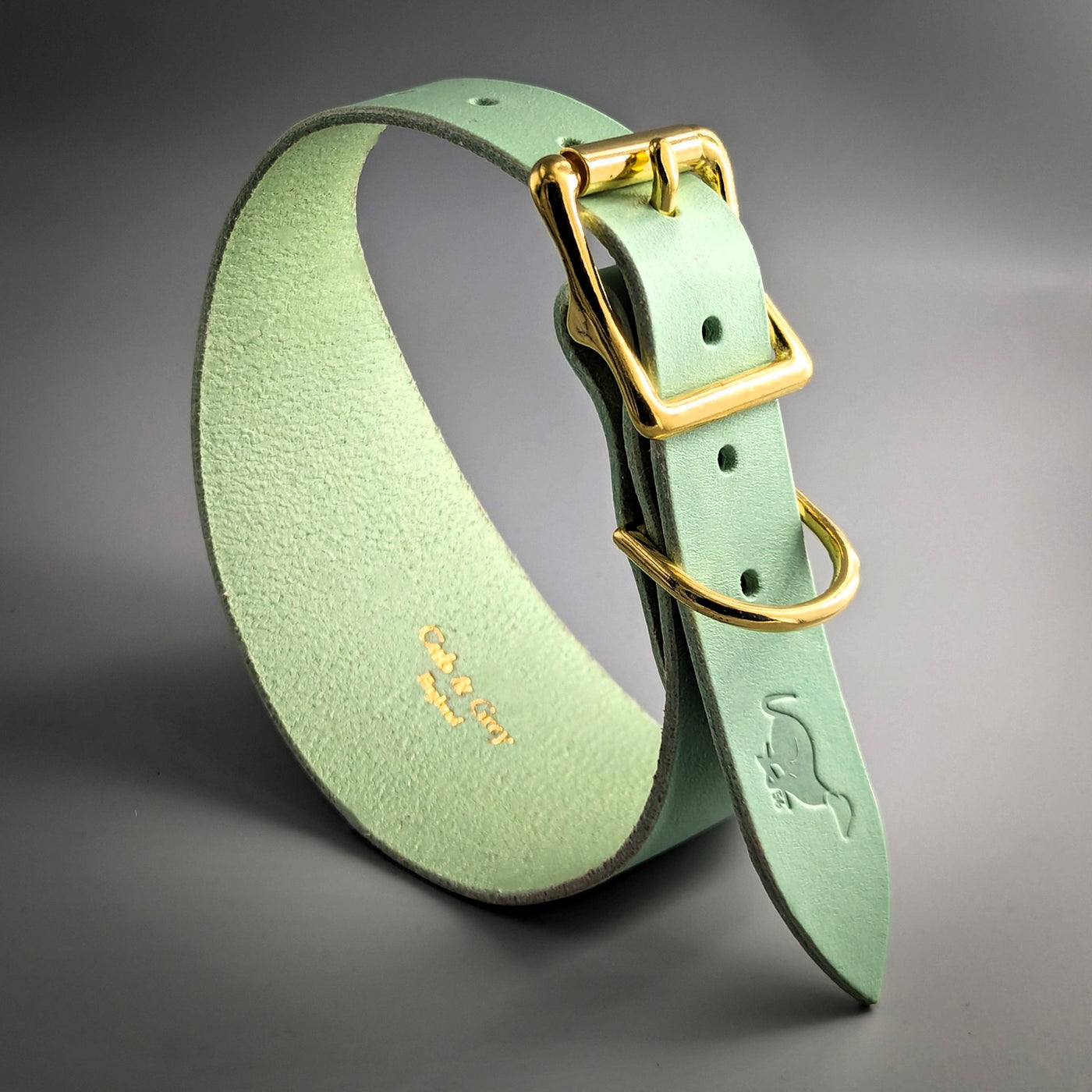 Moriarty Leather Hound Collar in Pistachio