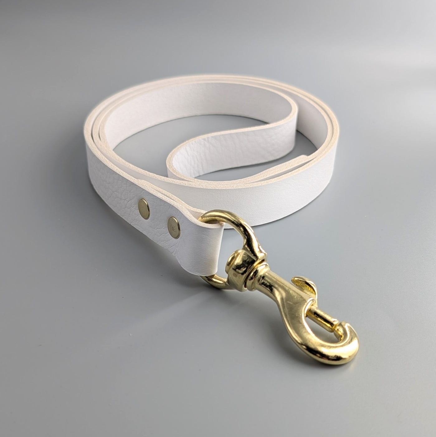 white leather dog lead Christmas
