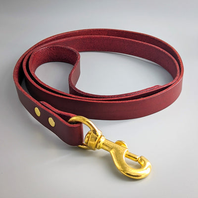 Luxury Leather Dog Lead purple with gold buckle